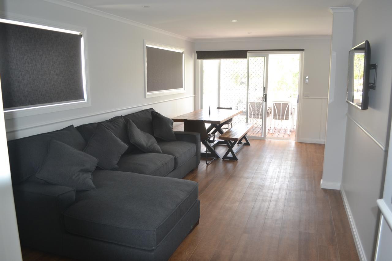 Yarrawonga Holiday Park Экстерьер фото
