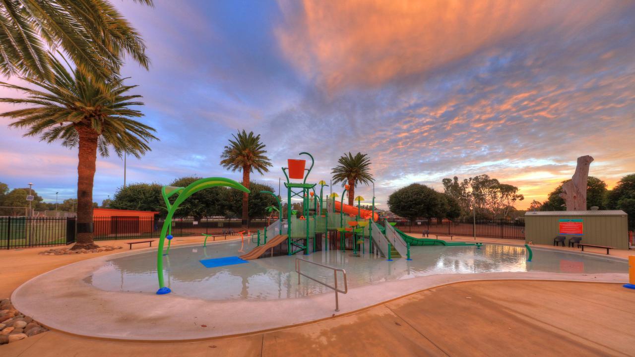 Yarrawonga Holiday Park Экстерьер фото