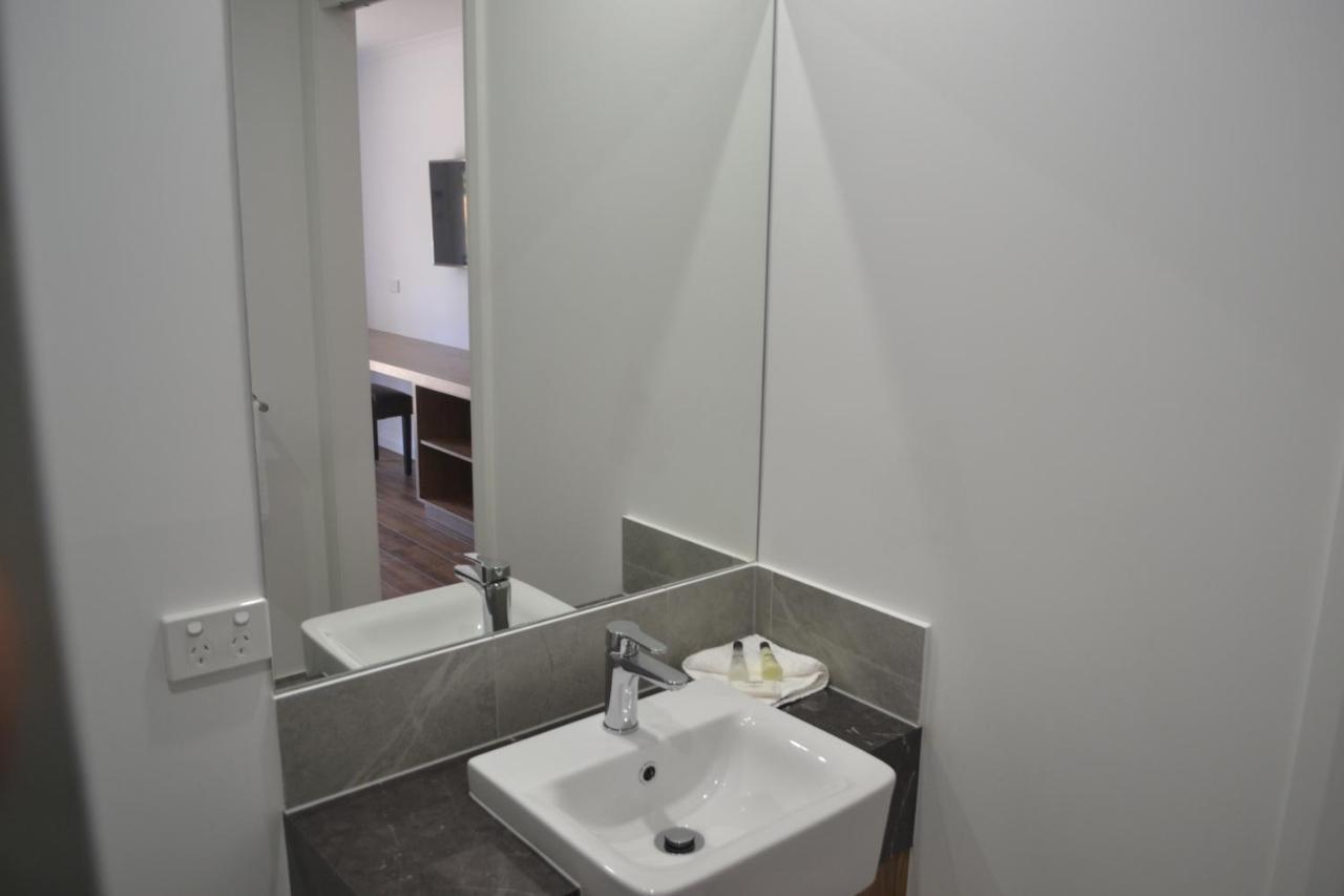 Yarrawonga Holiday Park Экстерьер фото